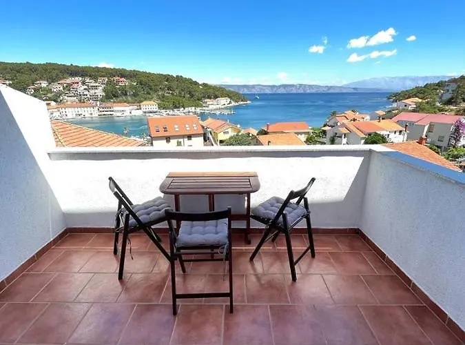 Apartment Frina Ii, Island Hvar